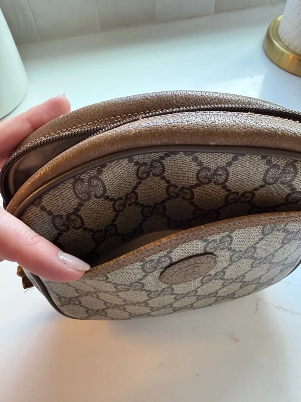 Gucci GG Canvas Crossbody Bag Tan Brown Signature GG - Picture 3 of 7